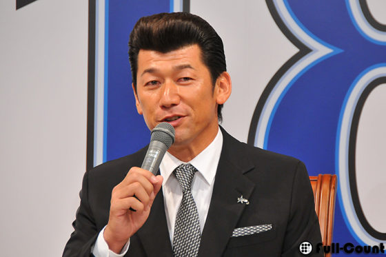 2016年に現役を引退した三浦大輔氏がコーチで復帰へ【写真：篠崎有理枝】