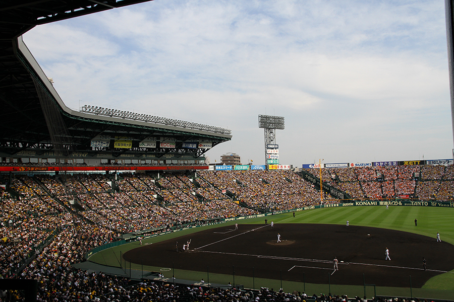 大会第4日の9日第4試合、県岐阜商が社に1-10で敗れた