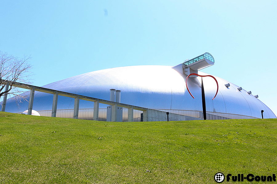 日本ハムは札幌ドームから北広島市の新球場へ本拠地を移転する