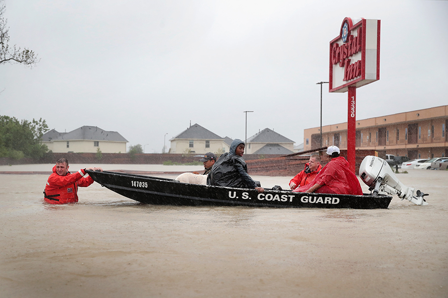 大型ハリケーン「ハービー」が上陸したヒューストンでは街中が冠水した【写真：Getty Images】