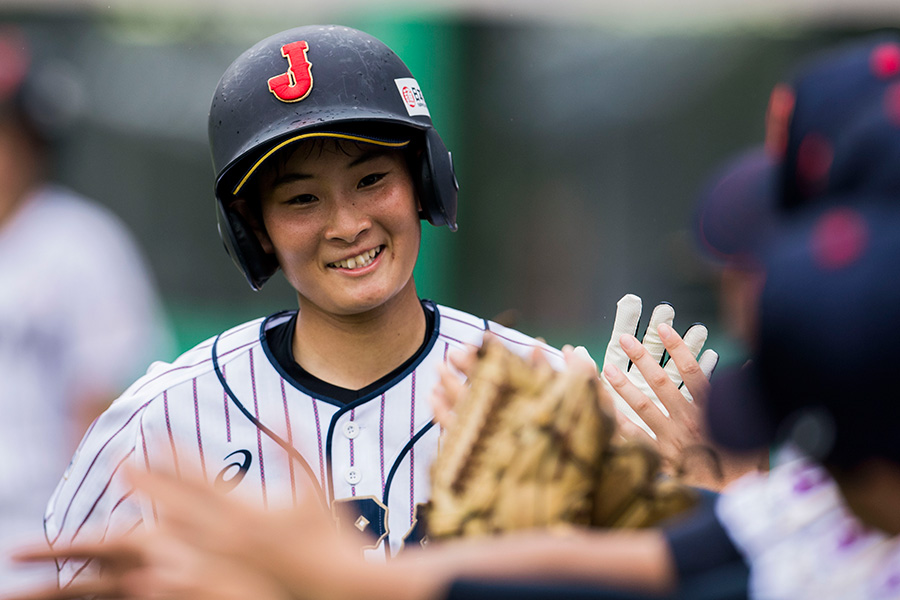 野球女子日本代表・吉井温愛主将【写真：Getty Images】