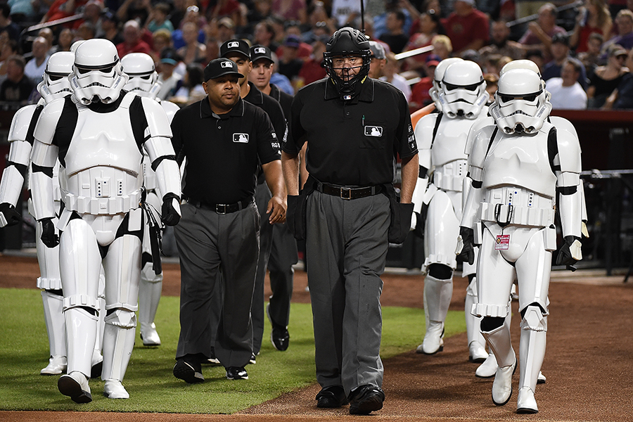 MLBの試合では定期的にスター・ウォーズのイベントが開催される【写真：Getty Images】