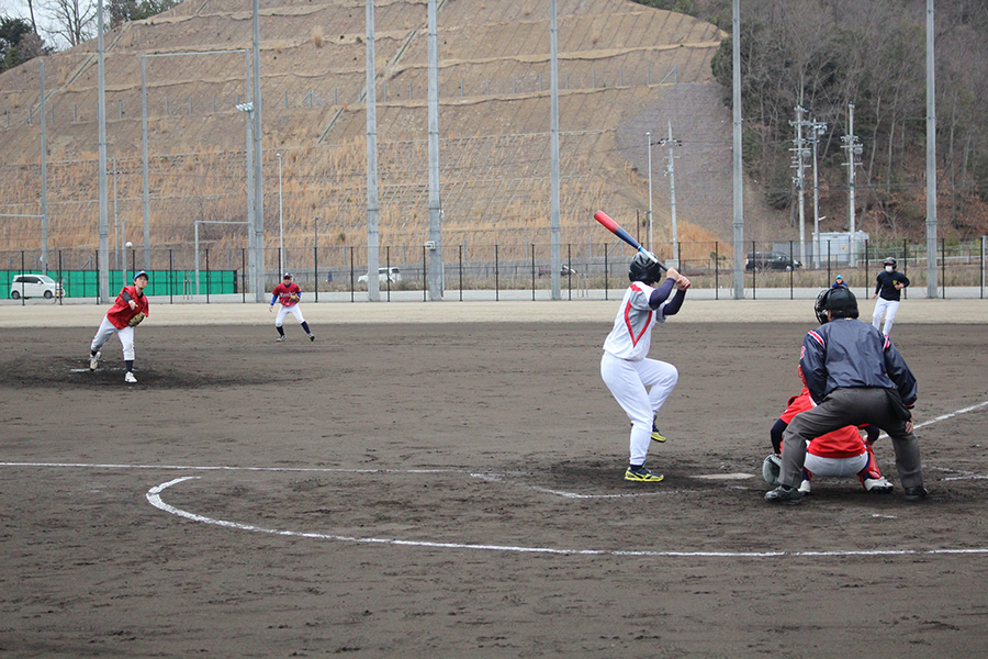 関西女子野球連盟が開催した「第5回女子野球シニア交流大会」【写真：広尾晃】