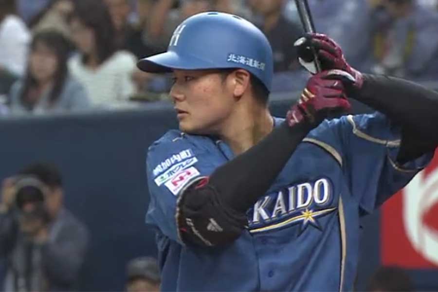第1打席でプロ初本塁打を放った日本ハム・清宮【画像：(C)PLM】