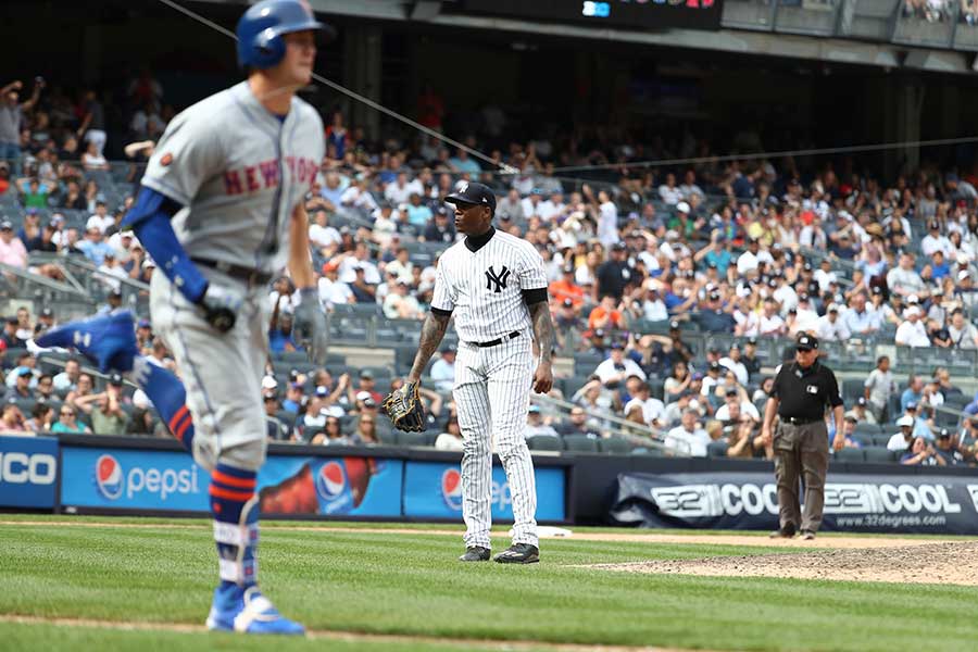 制球が定まらず大乱調だったヤンキースのアロルディス・チャップマン【写真：Getty Images】