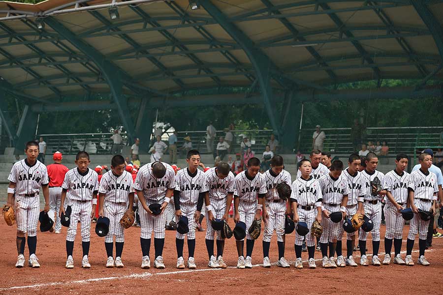 インドネシア相手に勝利を収めた侍ジャパンU-12の選手たち【写真：Getty Images】