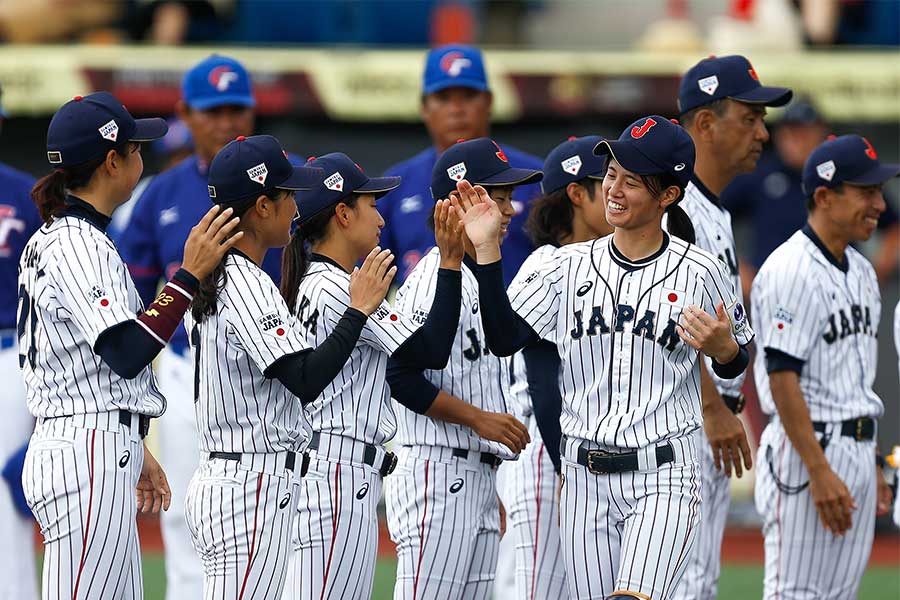チャイニーズ・タイペイ戦を2-1で勝利した侍ジャパン女子代表【写真：Getty Images】