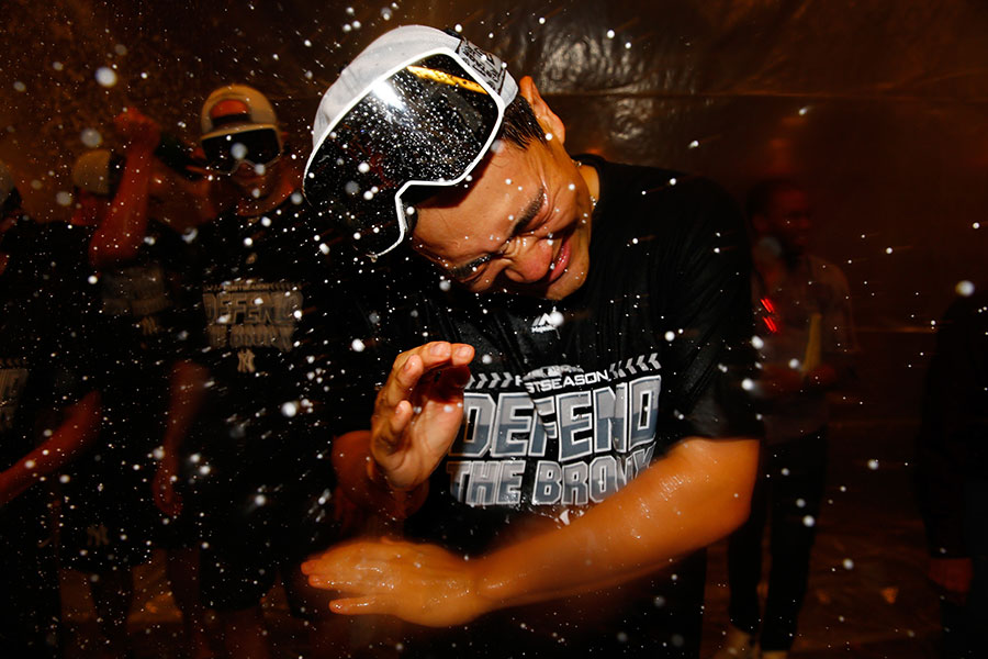 試合後のシャンパンファイトに参加したヤンキース・田中将大【写真：Getty Images】