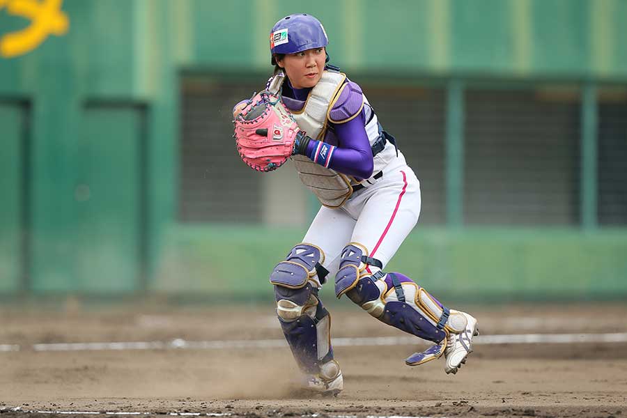 京都フローラ・村松珠希【写真提供：日本女子プロ野球リーグ】