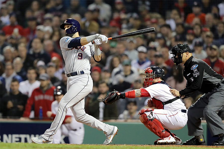 2ラン本塁打を放ったアストロズのマーウィン・ゴンザレス【写真：Getty Images】