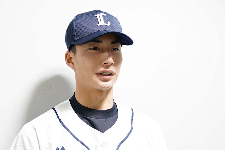 新入団会見に臨んだ西武のドラフト6位・森脇亮介【写真：荒川祐史】