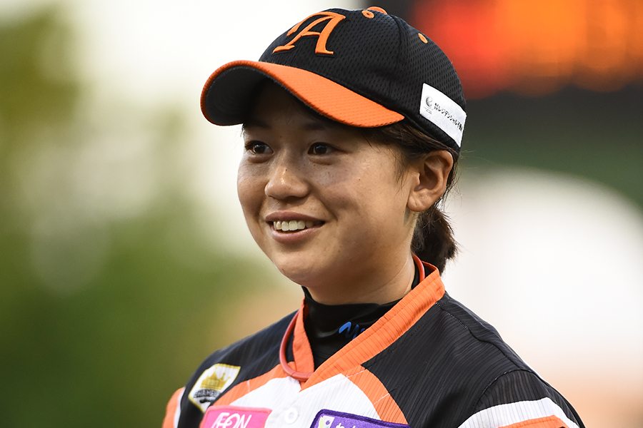 昨季限りで現役を引退した川端友紀さんの背番号「23」が女子プロ野球初の永久欠番に【写真提供：日本女子プロ野球リーグ】