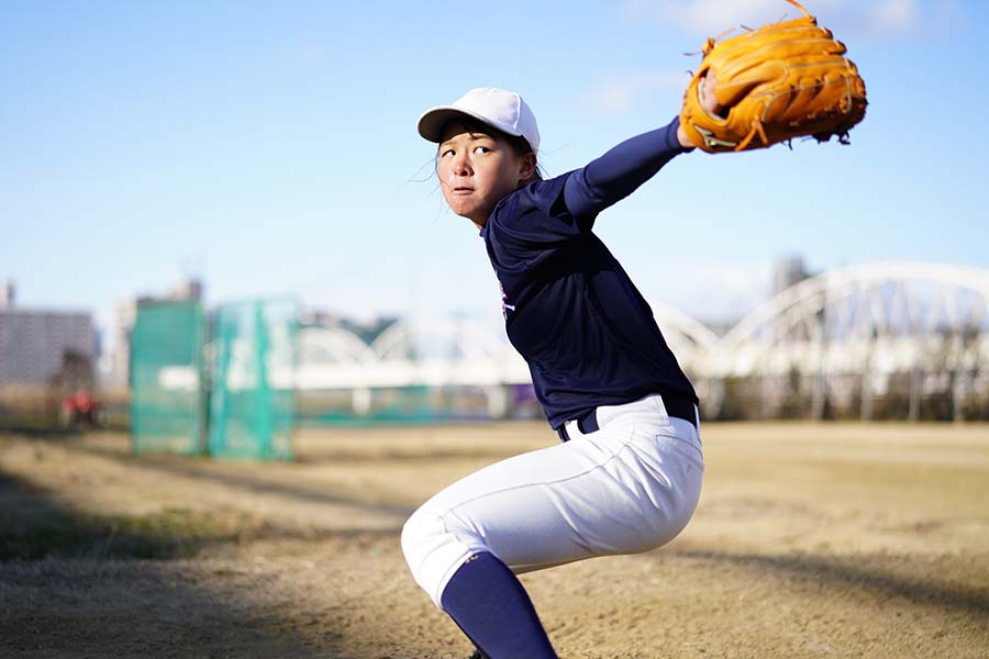 島野愛友利さんは今春から神戸弘陵高女子硬式野球部に入部する【写真：荒川祐史】
