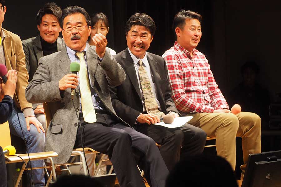 西武OBの松沼博久氏、雅之氏と岩本勉氏（左から）【写真提供：文化放送】
