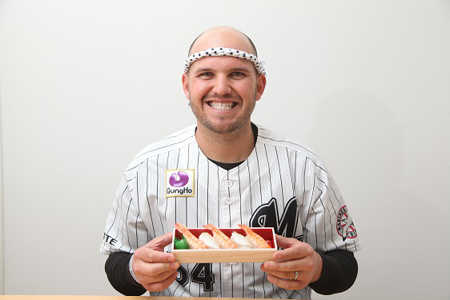 ロッテは「レアード選手の幕張寿司」の販売を開始することを発表【写真提供：千葉ロッテマリーンズ】