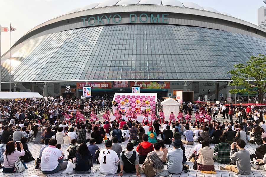 4月22日には東京ドームで「タカガールデー」が開催された【写真：荒川祐史】