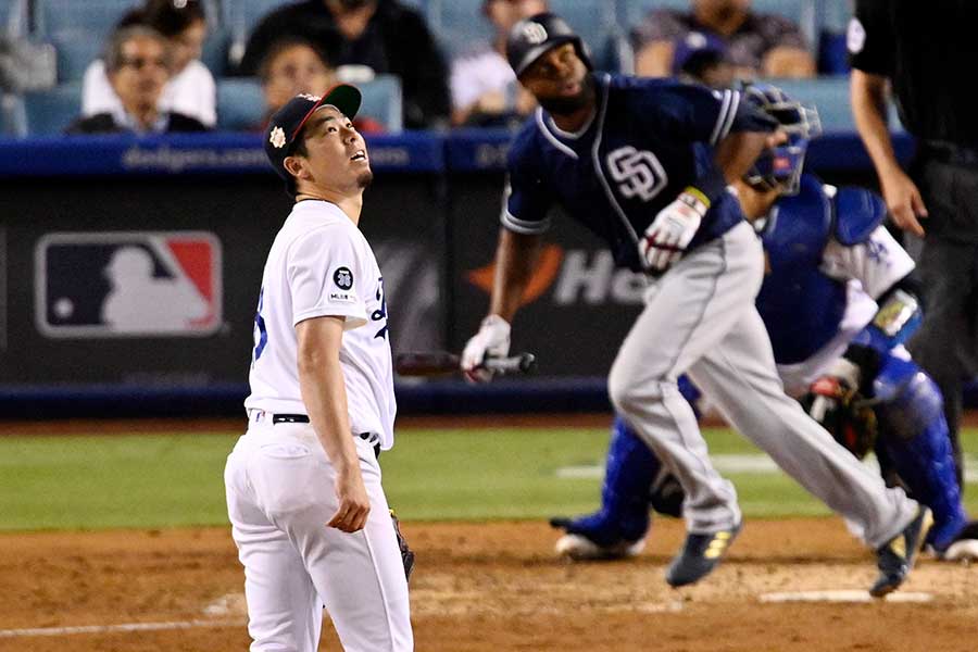 パドレス・マーゴットに本塁打を浴びたドジャース・前田健太【写真：AP】