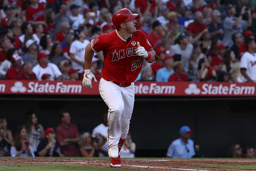 30号本塁打を放ったエンゼルスのマイク・トラウト【写真：Getty Images】