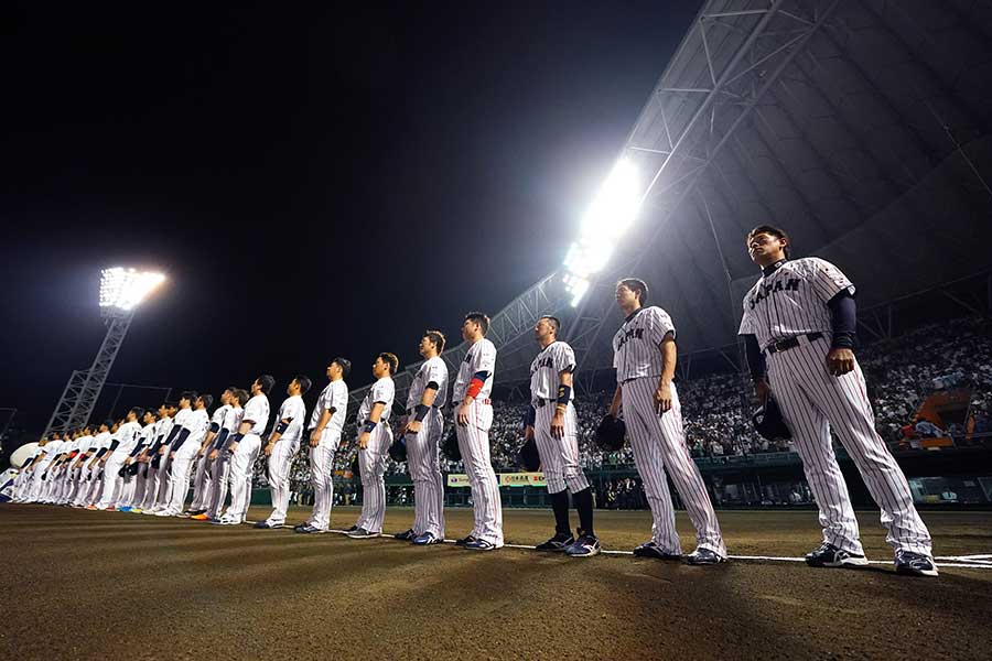 沖縄セルラースタジアム那覇でカナダ戦に臨んだ侍ジャパン【写真：Getty Images】