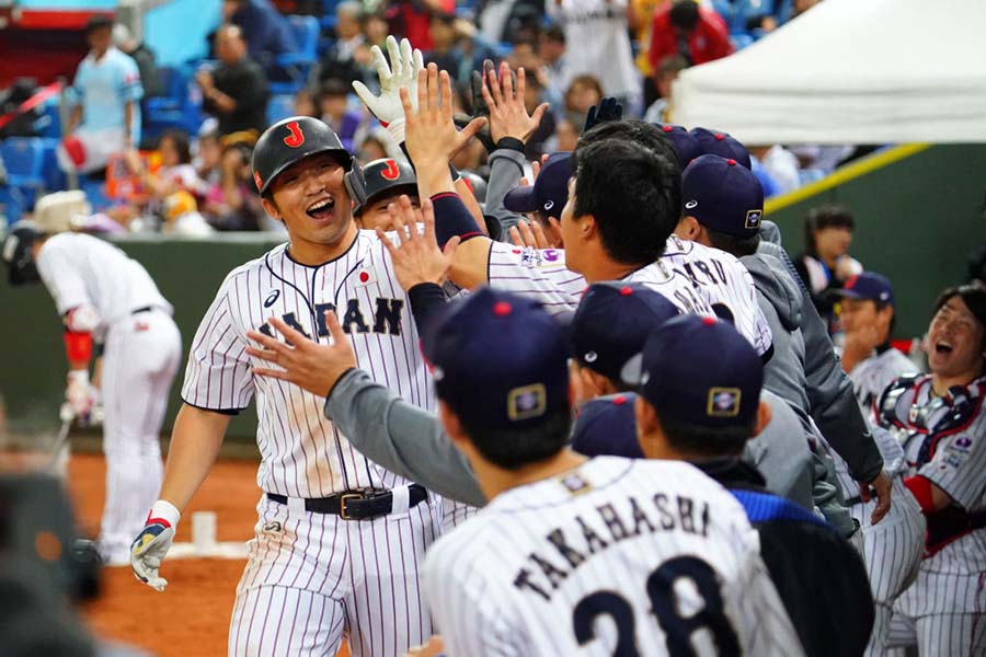 侍ジャパンは広島・鈴木誠也の3ランなどでプエルトリコに4-0で勝利【写真：Getty Images】