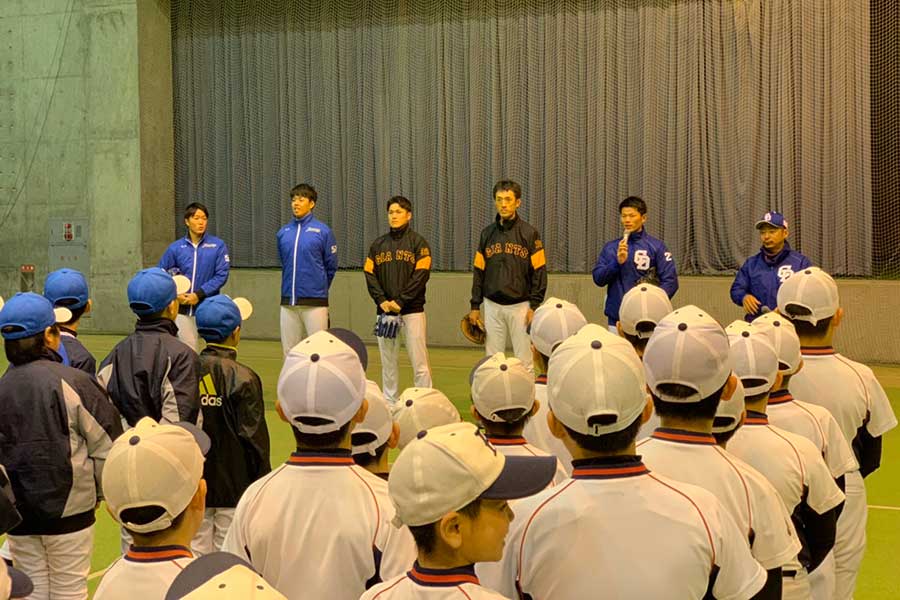 北海道胆振東部地震の被災地を訪問した現日本ハム、元日本ハム選手たち
