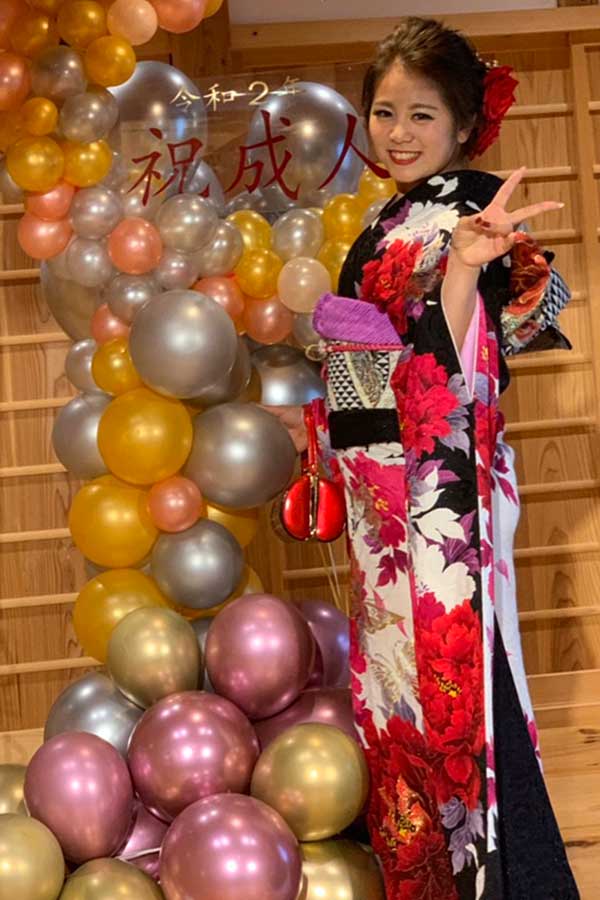 成人式を迎えた京都フローラ・中嶋南美【写真提供：日本女子プロ野球リーグ】