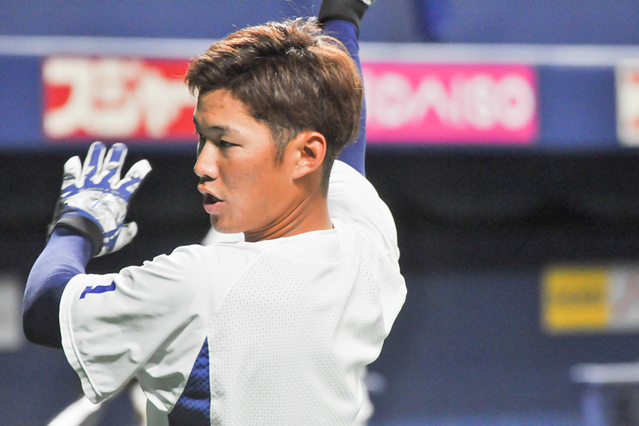 ベンチで応援歌を口ずさんだ甲子園… 中日京田が抱く鳥谷敬への敬愛と