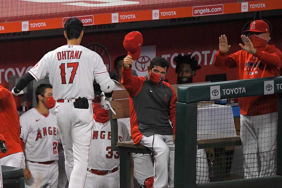 4回に今季1号3ランを放ったエンゼルス・大谷翔平【写真：AP】