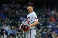 Mlb左腕に悲劇 170キロライナーが急所直撃もアウト奪う 米称賛 最もタフな男 Full Count