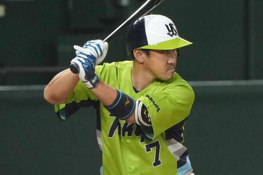 ヤクルト・内川聖一【写真：荒川祐史】