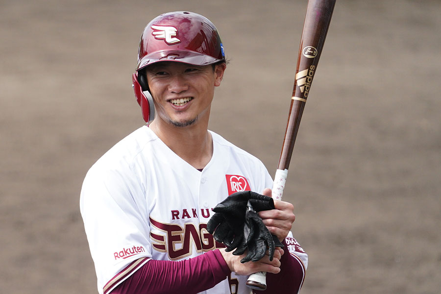 楽天・西川遥輝【写真：荒川祐史】