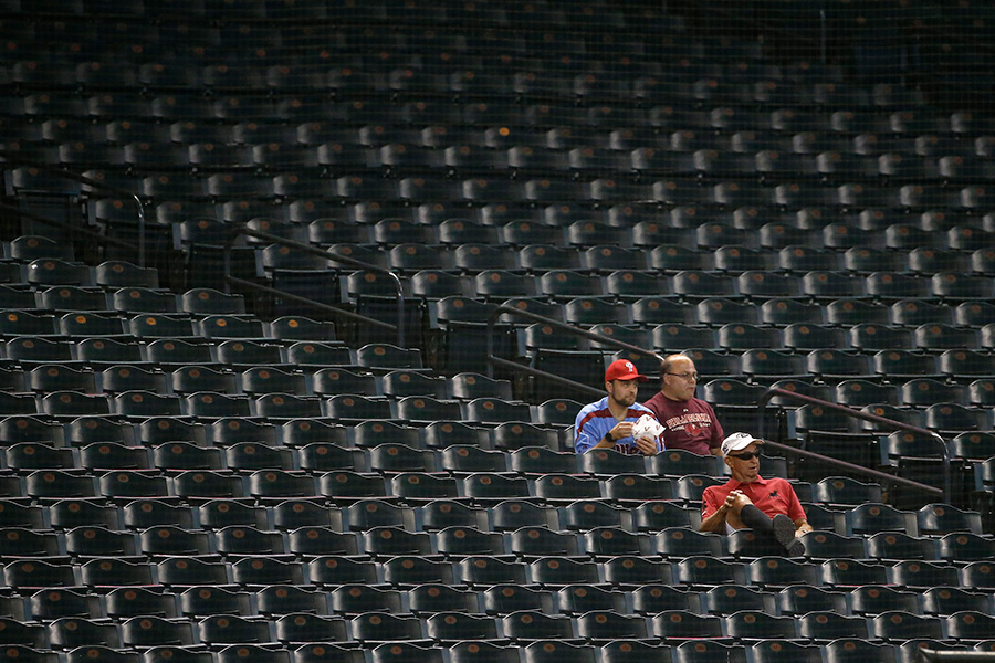 空席が目立つDバックス本拠地のチェイス・フィールド【写真：Getty Images】