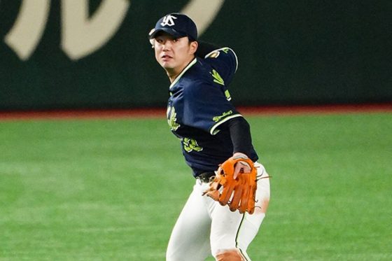 実使用】値下げ 元ヤクルト 宮本慎也選手のスパイク プロ野球 - 野球