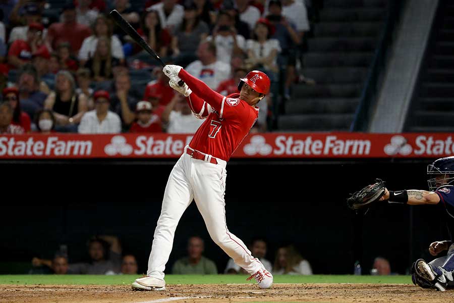 第4打席で26号ソロを放ったエンゼルス・大谷翔平【写真：ロイター】