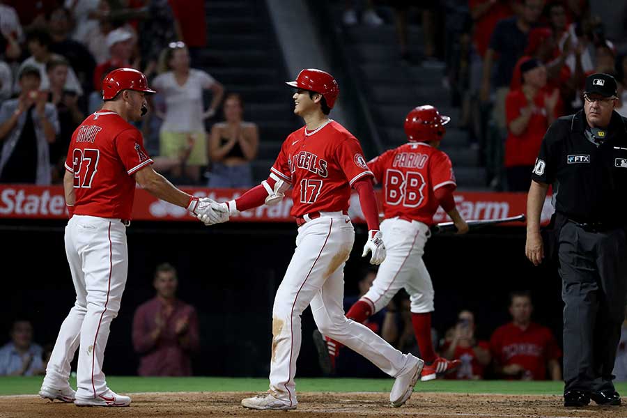 第2打席で31号2ランを放ったエンゼルス・大谷翔平【写真：ロイター】