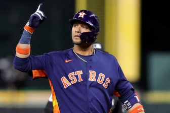 【メジャー】元DeNA ユリエスキ・グリエル直筆サインボール【キューバ代表】 メジャー】元DeNA ユリエスキ・グリエル直筆サインボール【キューバ