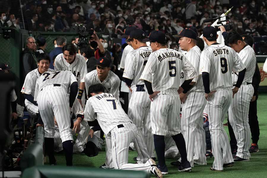 日本王者 2023 WBC 鈴木誠也 白ユニフォーム 侍ジャパン - 野球