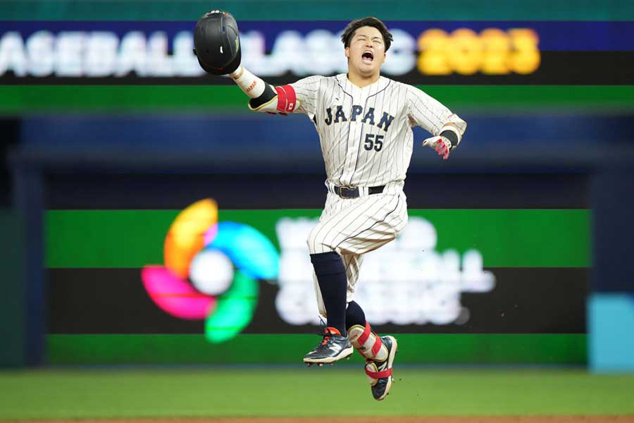 9回に劇的なサヨナラ打を放った侍ジャパン・村上宗隆【写真：Getty Images】