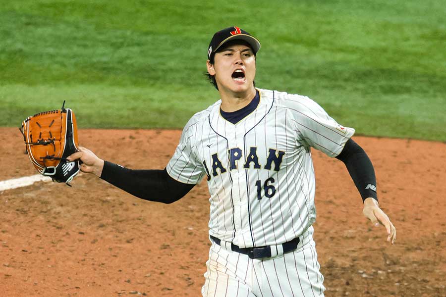 胴上げ投手となった侍ジャパン・大谷翔平【写真：ロイター】