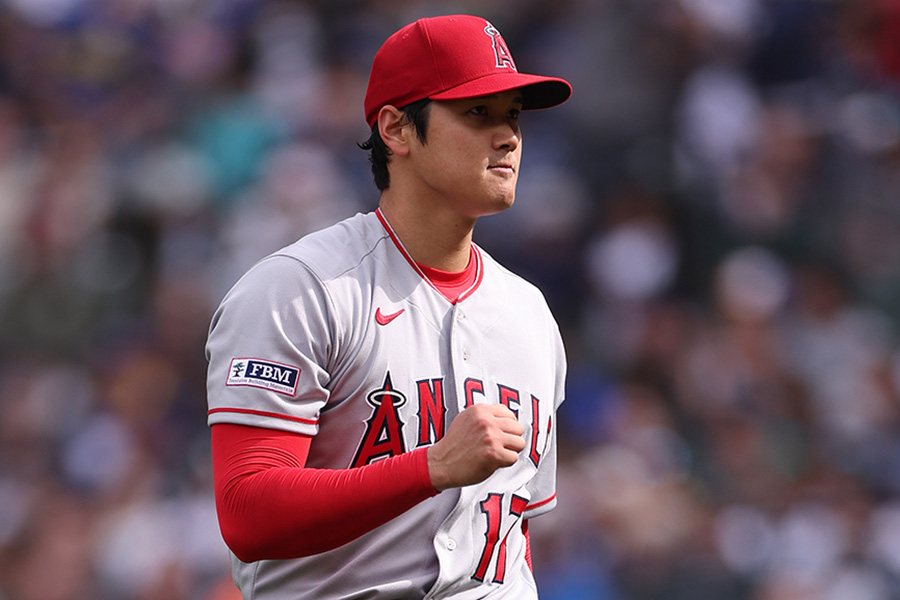 大谷翔平、6回6四死球1失点で初勝利 投打ピッチクロック違反も、打撃で 