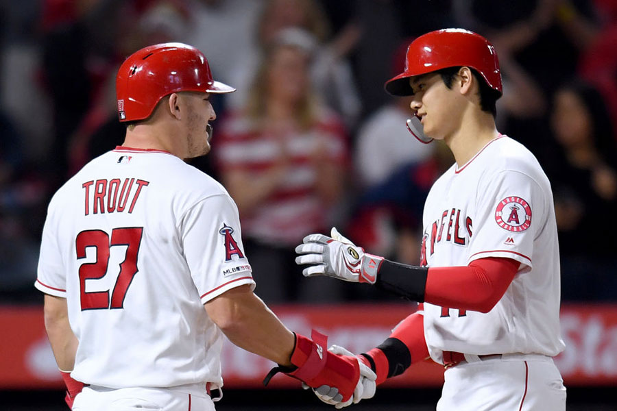 エンゼルスの大谷翔平（右）とマイク・トラウト【写真：Getty Images】