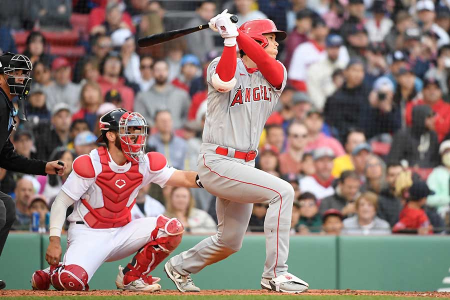 第4打席で中前適時打を放ったエンゼルス・大谷翔平【写真：ロイター】