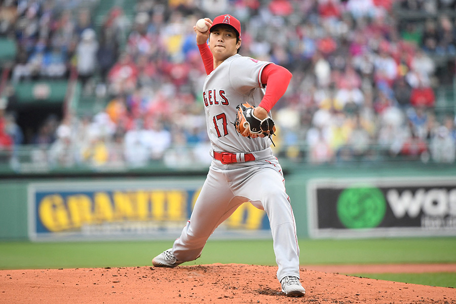 レッドソックス戦に先発したエンゼルス・大谷翔平【写真：ロイター】