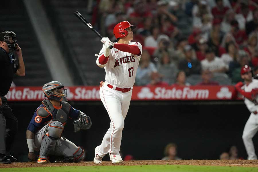 9回に33号ソロを放ったエンゼルス・大谷翔平【写真：ロイター】