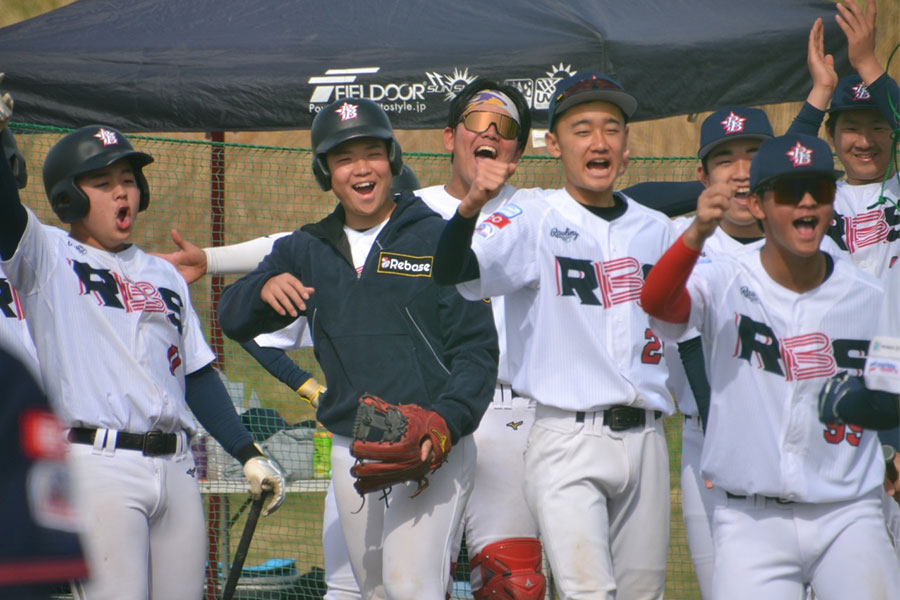 中学硬式野球「神田Rebase」の選手たち【写真提供：神田Rebase】