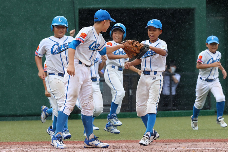 石川の少年野球チーム「中条ブルーインパルス」【写真：加治屋友輝】