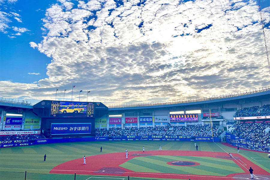 ZOZOマリンスタジアムの様子【写真：小林靖】