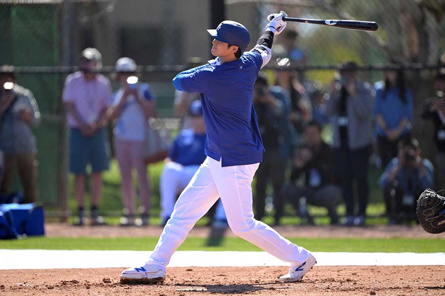 ライブBPでホームランを放ったドジャース・大谷翔平【写真：ロイター】