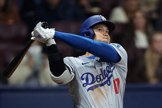 打った瞬間…大谷翔平の“爆速弾”「現実離れしている」　米メディア絶賛「マジかよ」