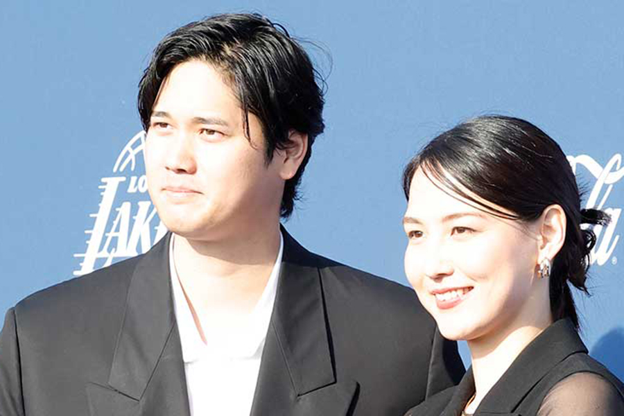 チャリティイベントに参加したドジャース・大谷翔平（左）と真美子夫人【写真：代表撮影】